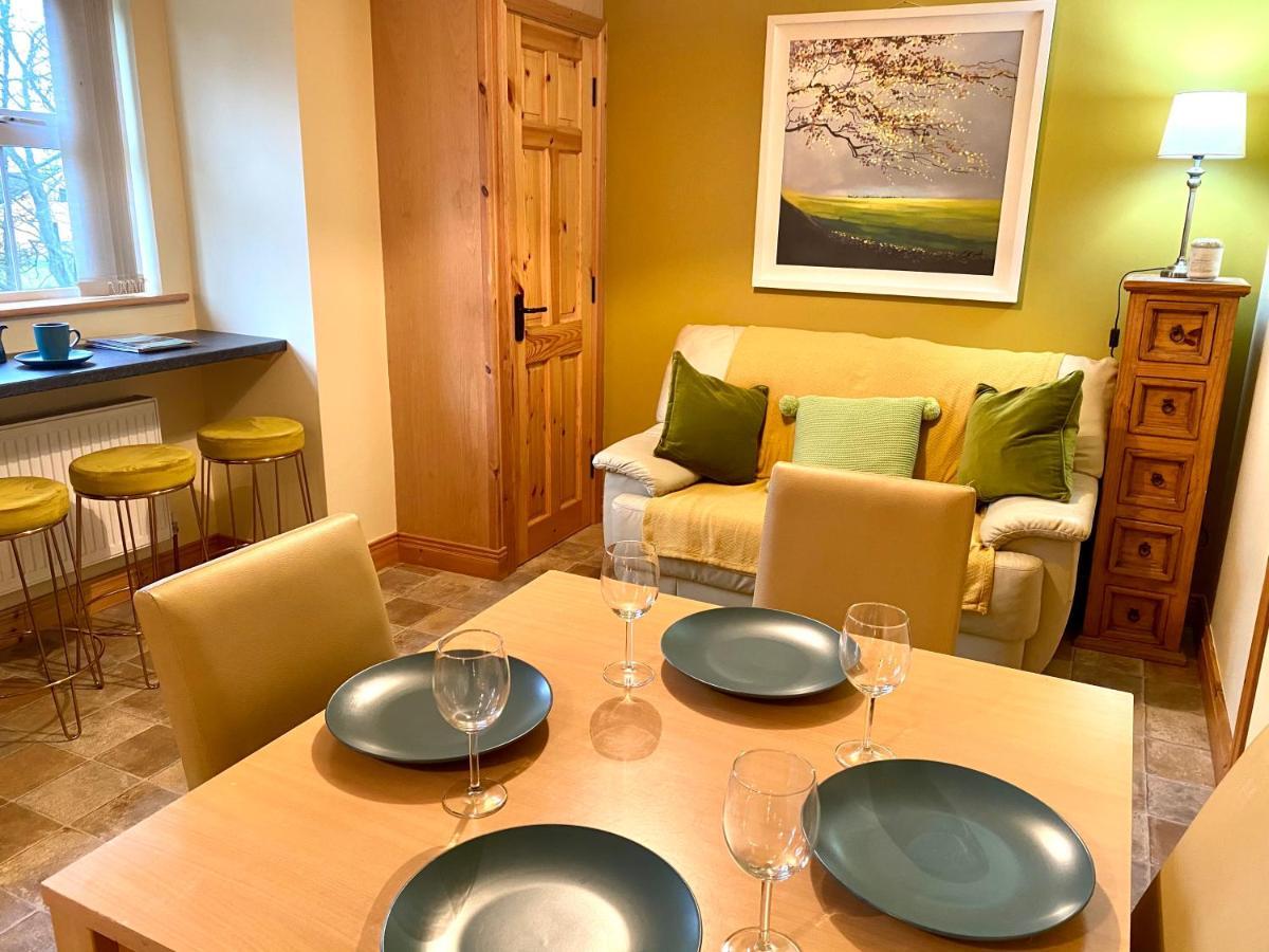 3 Bedroom House Located In Centre Of Carndonagh Exteriér fotografie